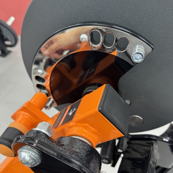 biceps curl machine 1