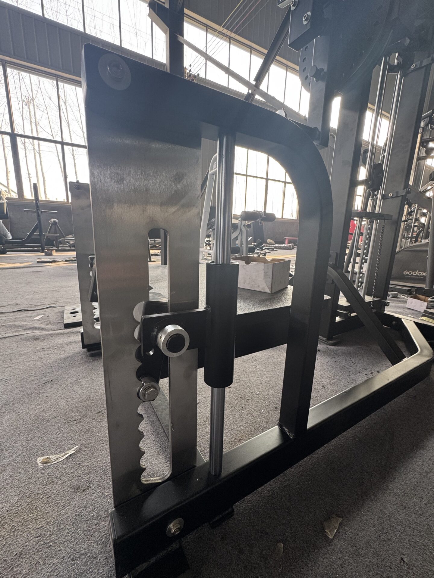 Hip and Glute Machine 3