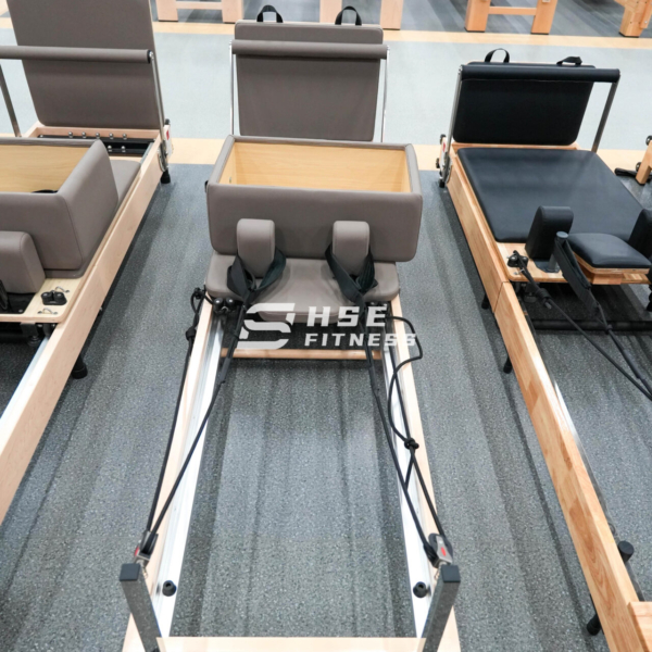 HSE WM007 Foldable Pilates Reformer-1