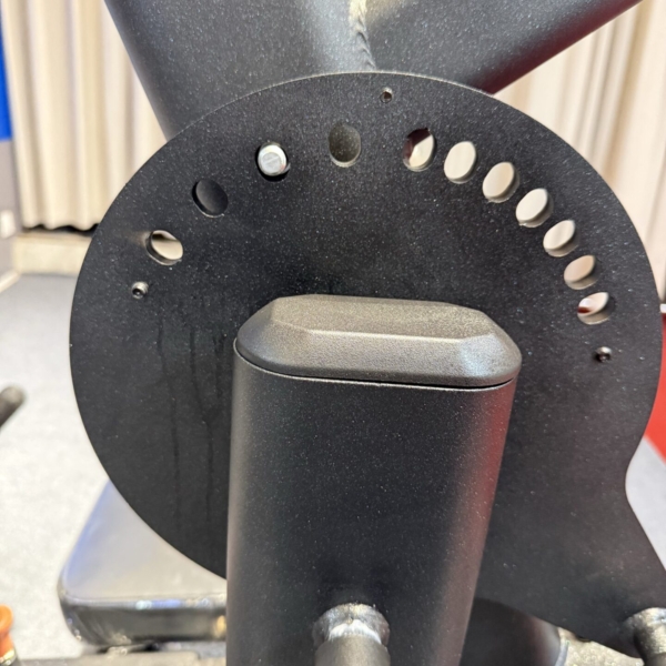 HSE-203 Kneeling Glute Isolator8