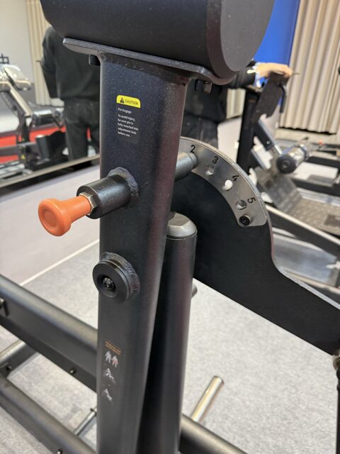 HSE-205 Pendulum Kick Back3